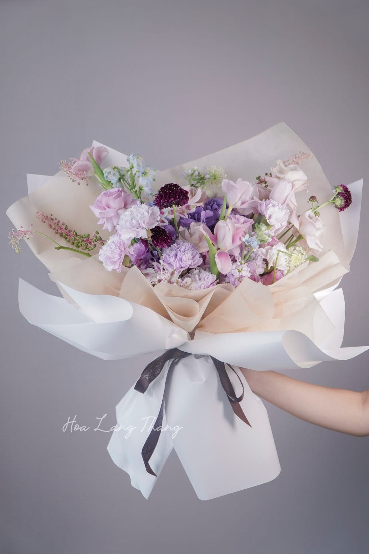 Lumière Violette — góc khác