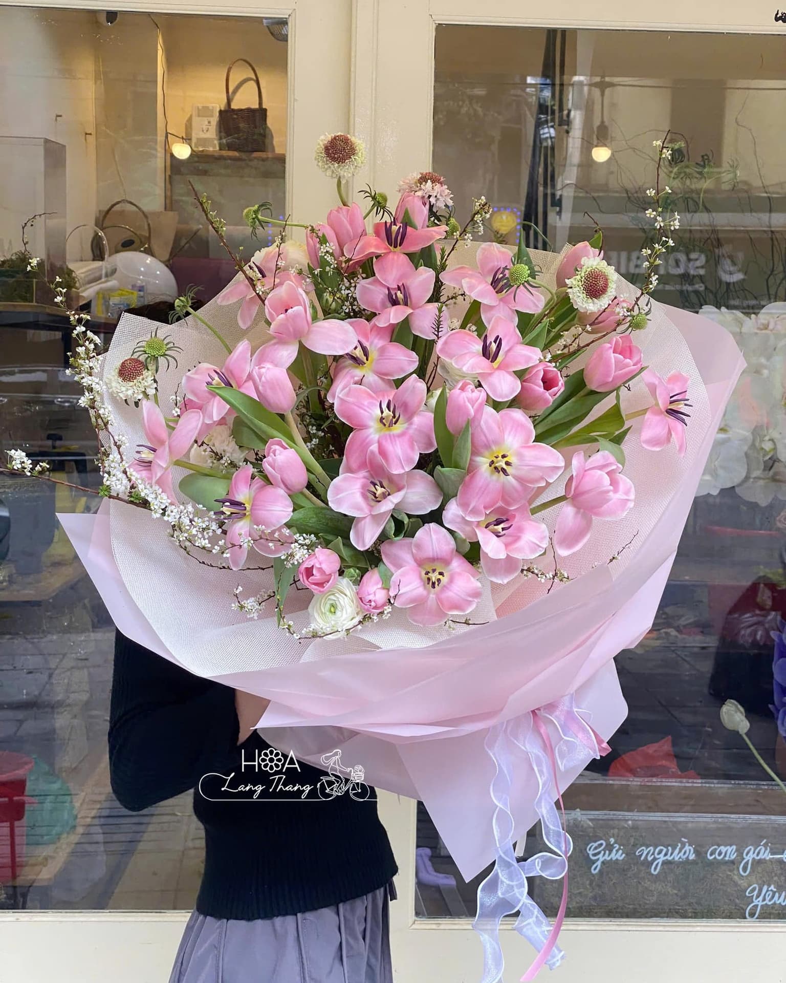 Shop Hoa Tulip Nhập Khẩu Cao Cấp Hà Nội – Hoa Lang Thang