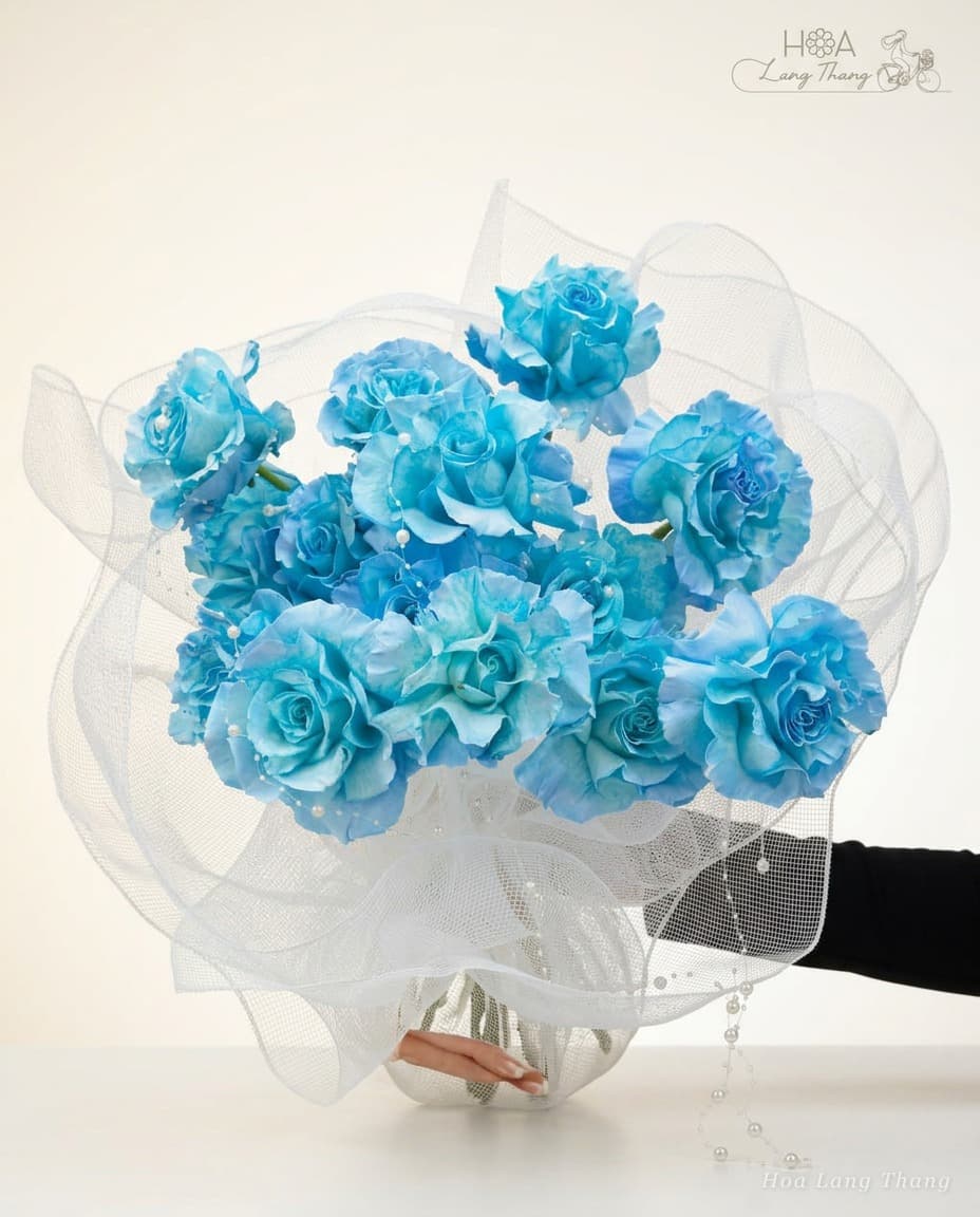 Azure Bloom - Ảnh 1