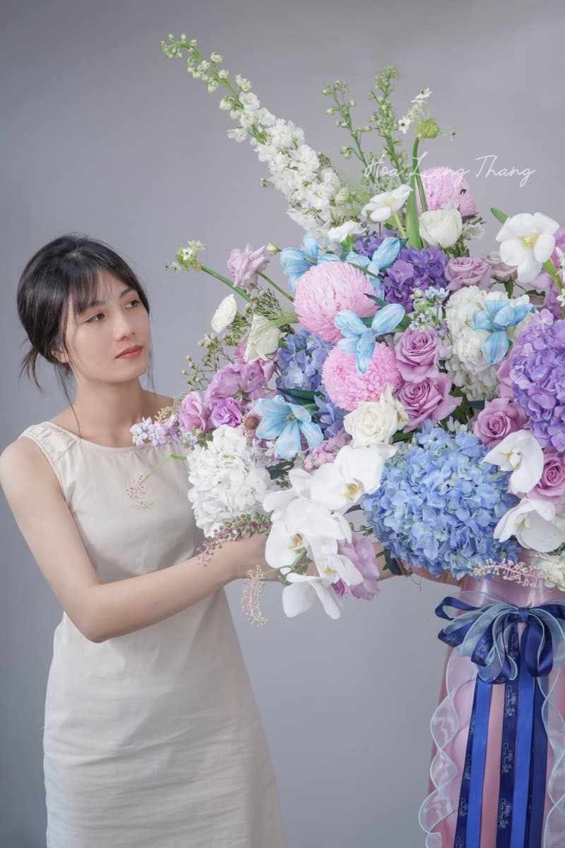 Hoa Tặng 20 Tháng 10 Cho Sếp Nữ — Chọn Đúng Hoa, Gửi Đúng Ý