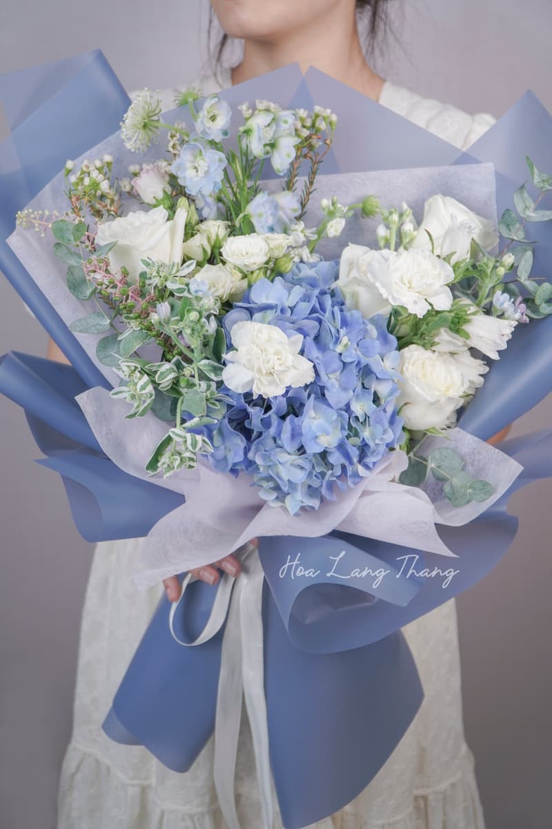 Ý Nghĩa Hoa Lily Trắng Tang Lễ — Loài Hoa Của Sự Tiễn Biệt Thanh Khiết