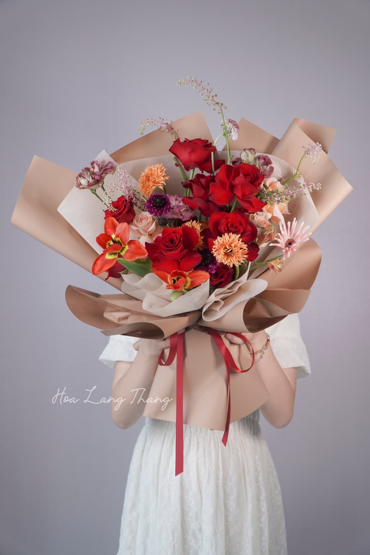 Crimson Fête - Ảnh 1